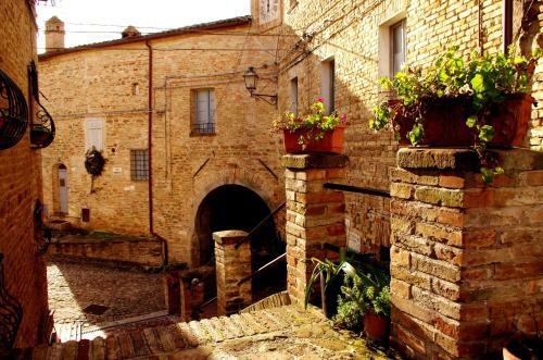 Agroturismo Al Castello Di Montalfoglio