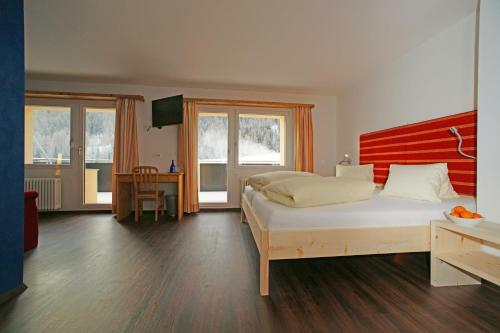 Agroturismo Parc-hotel & Restaurant Staila