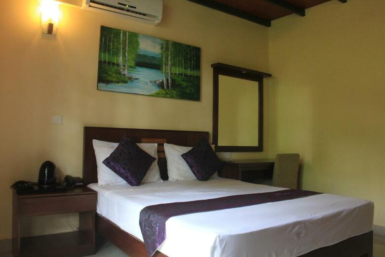 Grand 7 Hotel Thalawathugoda