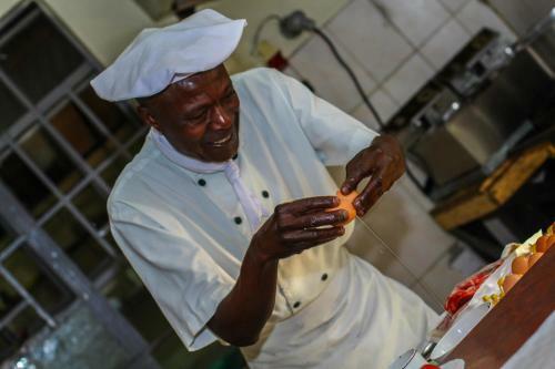 Hotel Poa Place Resort