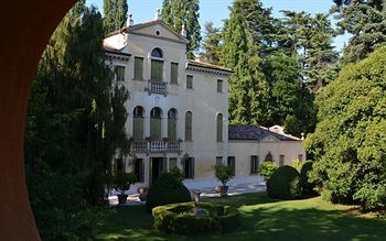 Hostal Relais Barco Zonca