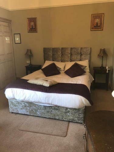 Hostal Townsend House Guest House