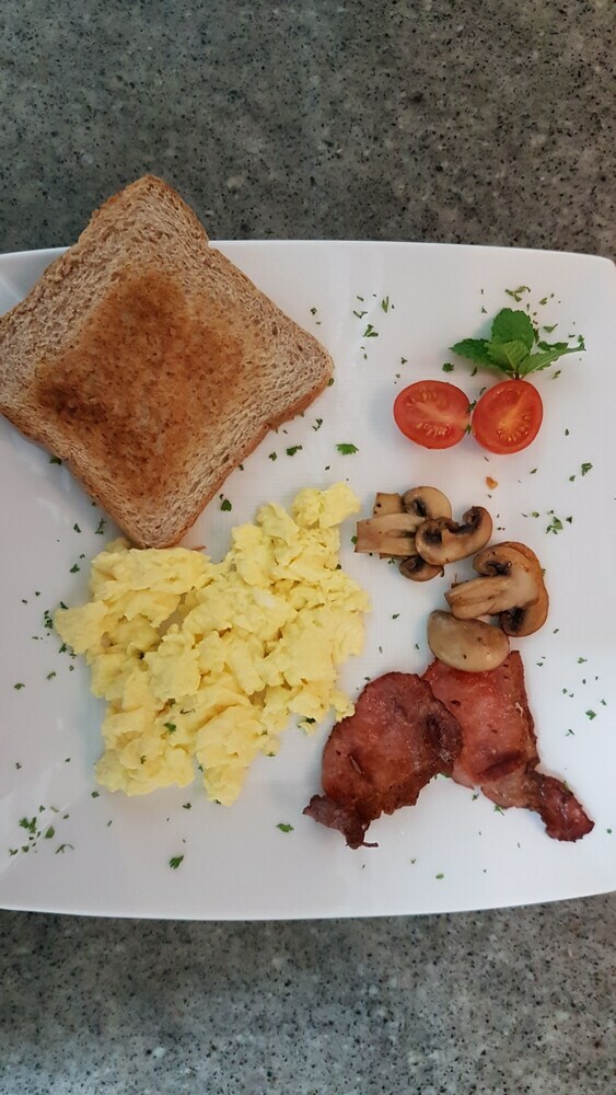 Bed & Breakfast Avillahouse Guesthouse