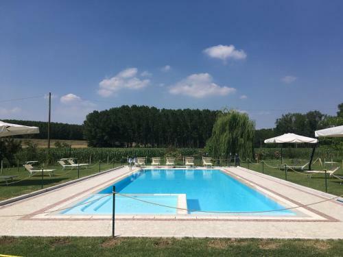 Hostal Agriturismo La Cascinetta