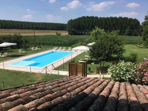 Hostal Agriturismo La Cascinetta