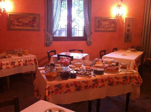 Hostal Agriturismo La Cascinetta