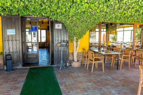Camping Rural Presa La Vi�uela