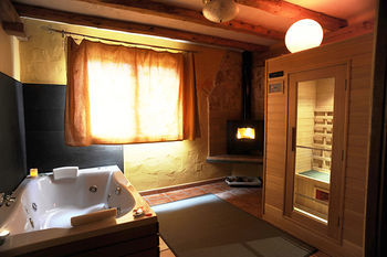 Agroturismo El Rinc�n De Monasterio & Spa