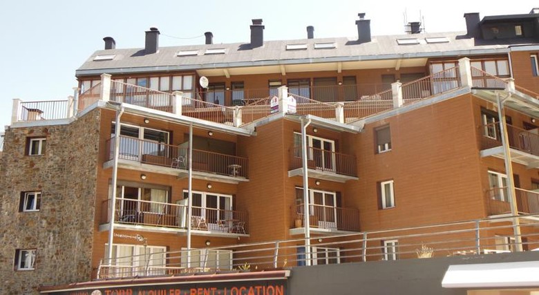 Apartamento Residencia Tres Estrelles Club
