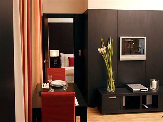 Aparthotel The Levante Laudon