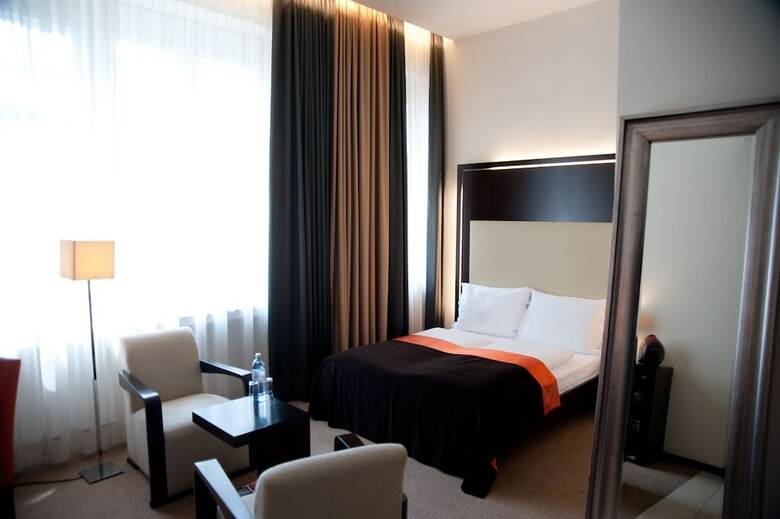 Hotel The Levante Parliament