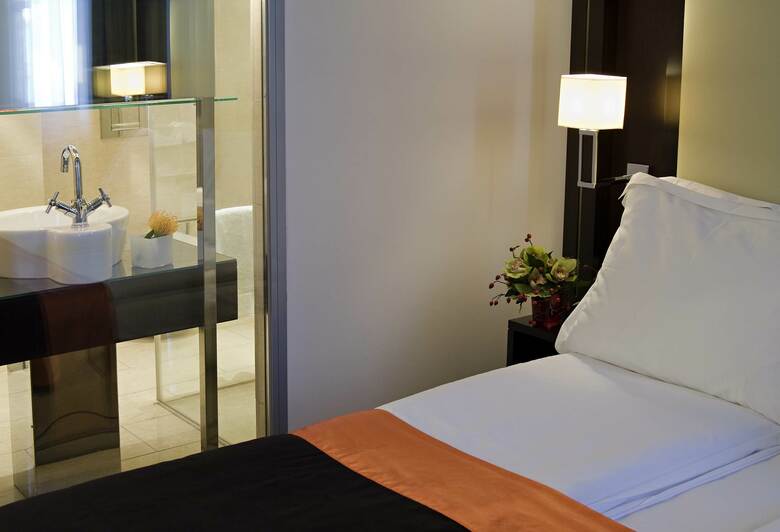 Hotel The Levante Parliament
