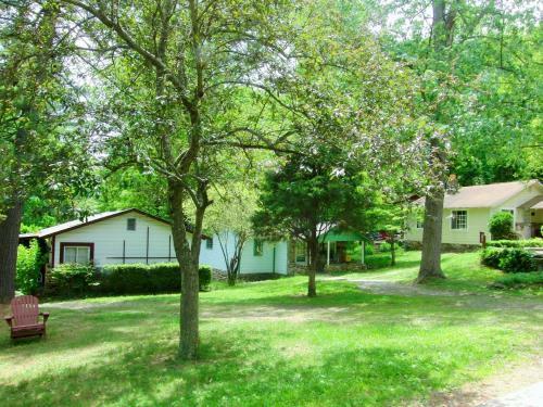 Villa The Pines Cottages