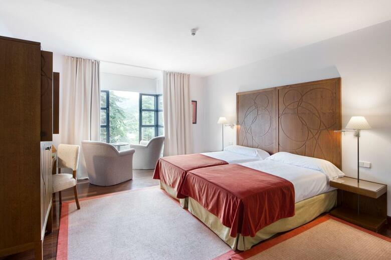 Hotel Parador de Limpias
