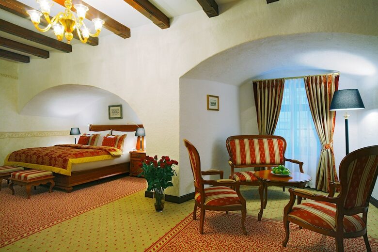 Hotel Arcadia