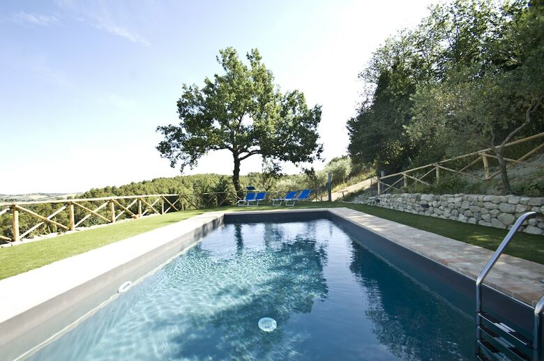 Agroturismo Casale Del Monsignore