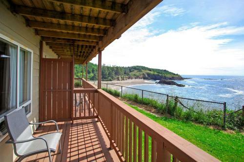 Hotel Clarion Inn Surfrider Resort