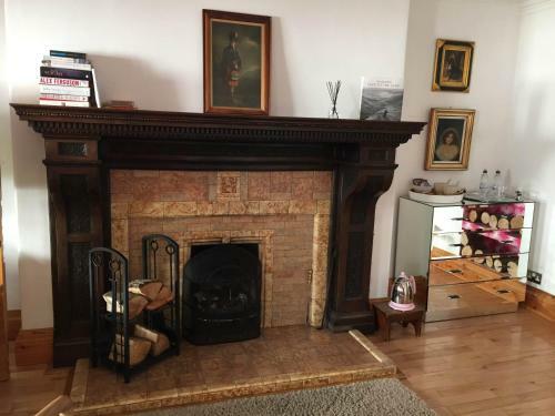 Hostal Sallyport Guest House