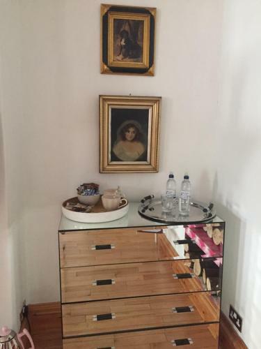 Hostal Sallyport Guest House