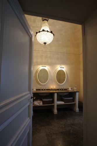 Hostal Castello Camemi