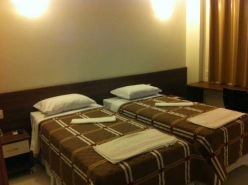 Di Napoli Plaza Hotel