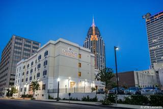 Hotel Candlewood Suites Mobile-downtown