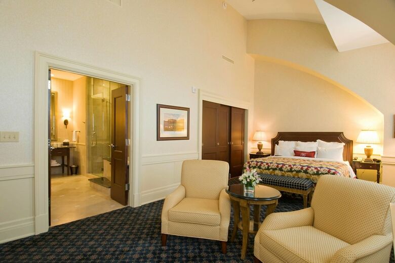 The Battle House Renaissance Mobile Hotel & Spa