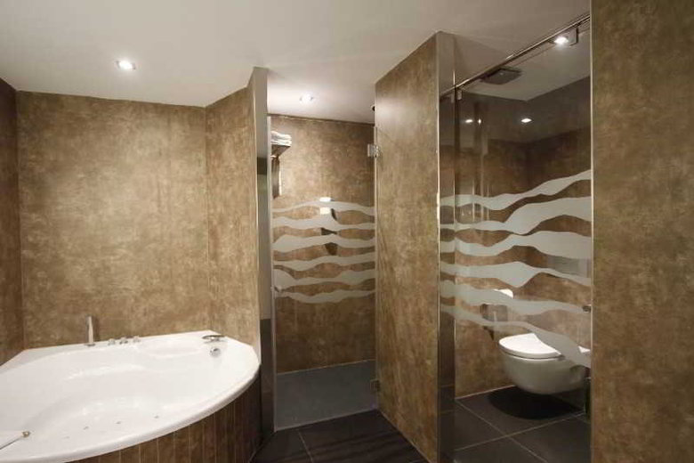 Hotel Spa Aguas De Los Mallos