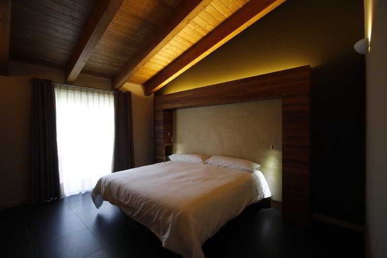 Hotel Spa Aguas De Los Mallos