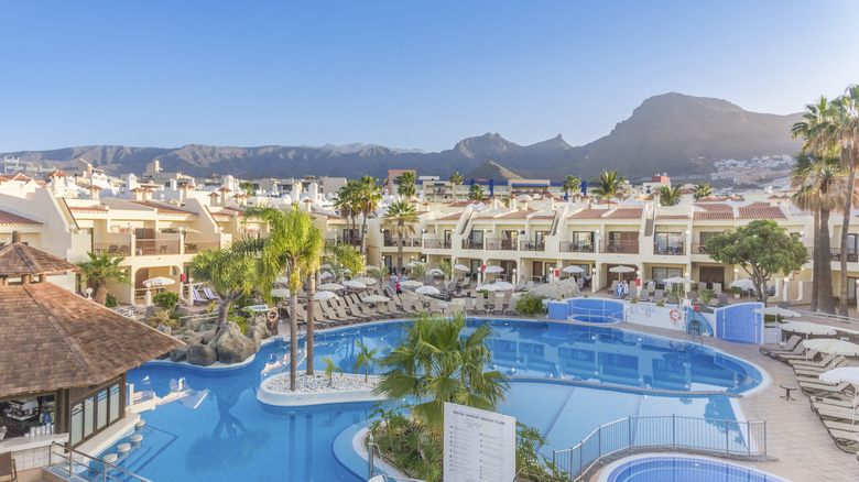 Apartamentos Royal Sunset Beach Club
