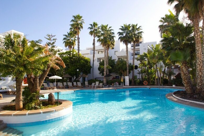 Apartamentos Sunset Bay Club
