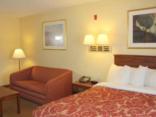 Hotel Home Towne Studios & Suites Tuscaloosa