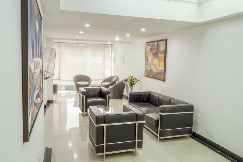 Regency Suites Hotel Boutique