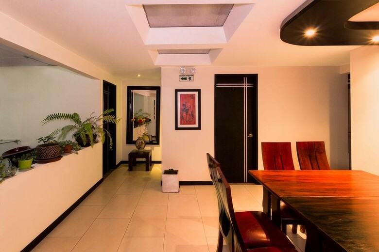 Hostal Alojate In Galer�as