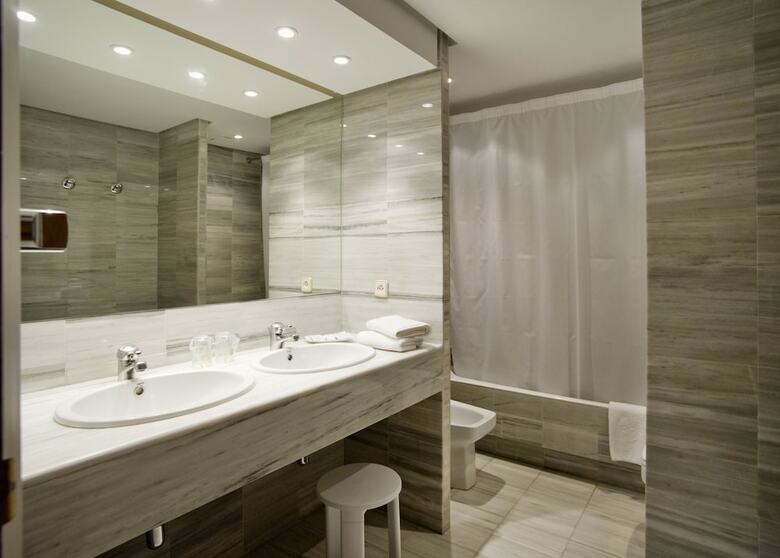 Hotel Bon Retorn