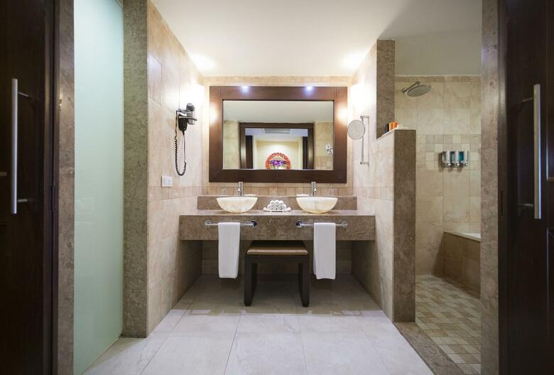 Hotel Barcelo Maya Palace