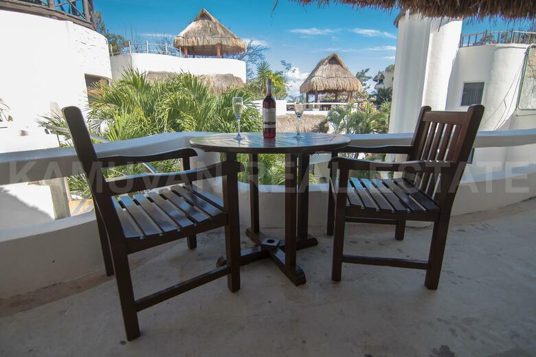 Hotel Blue Palms
