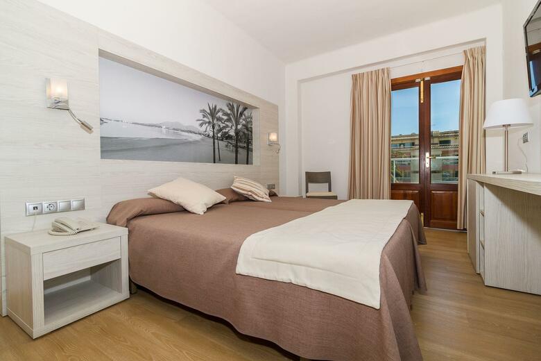 Eix Alcudia Hotel - S�lo Adultos