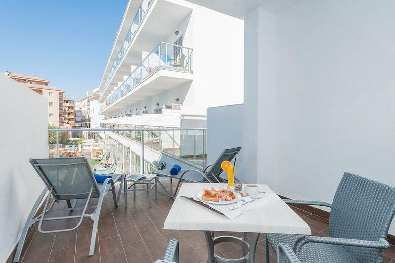 Eix Alcudia Hotel - S�lo Adultos