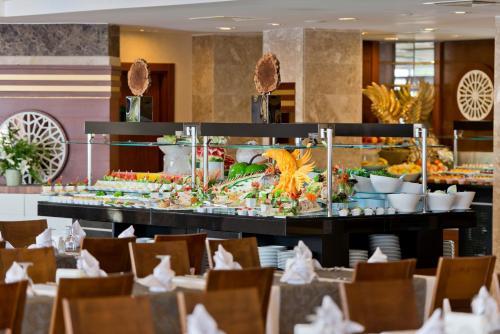 Oz Hotels Antalya Hotel Resort & Spa