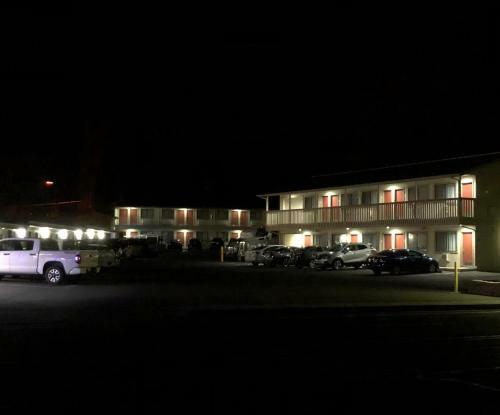 Motel Luxury Inn-flagstaff