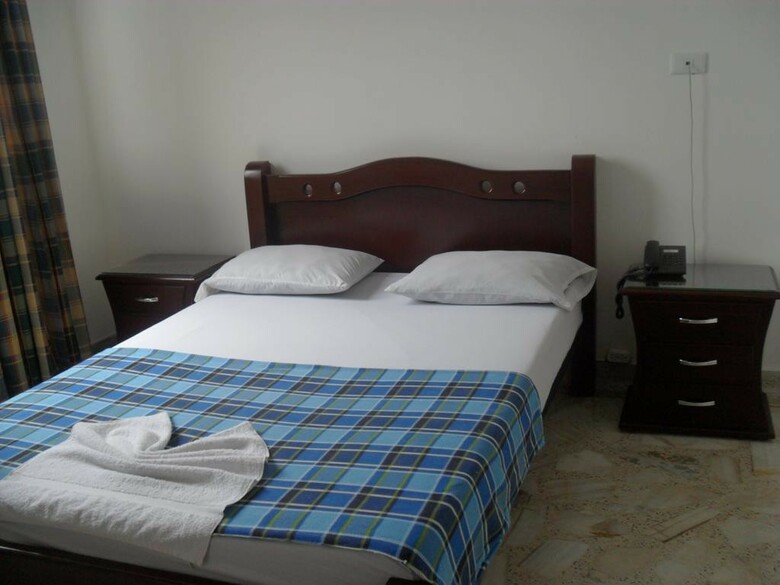 Hotel Farallones Cali