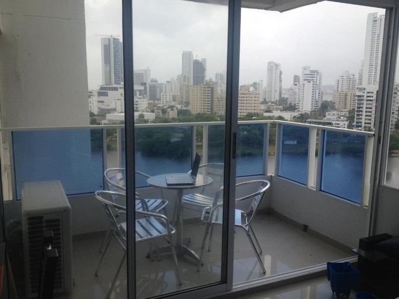 Moderno Apartamento Frente Al Mar