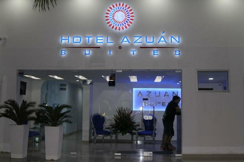 Azu�n Suites Hotel