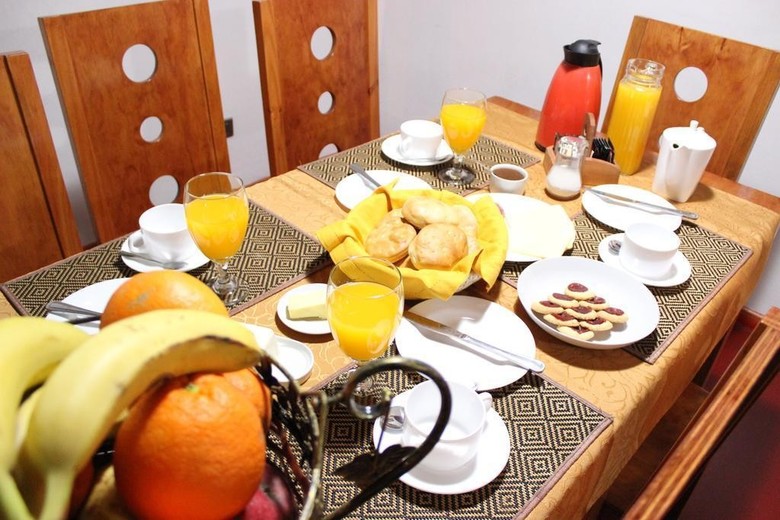 Hostal Tierra Noble Bed & Breakfast