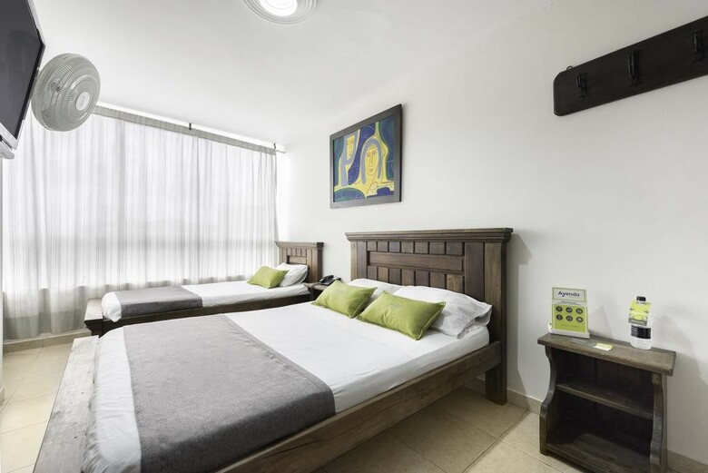 Ayenda 1120 Hotel Comercial