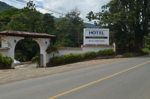 Hotel Campestre La Ribera Del Fonce