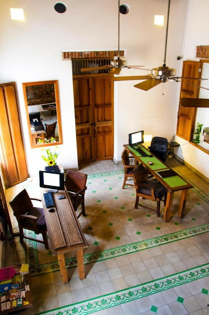 Casa Verde Hotel