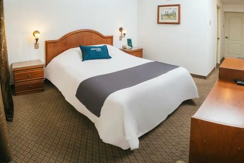 Hotel Ayenda Asturias Gold