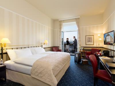 Ambassador Swiss Q Hotel
